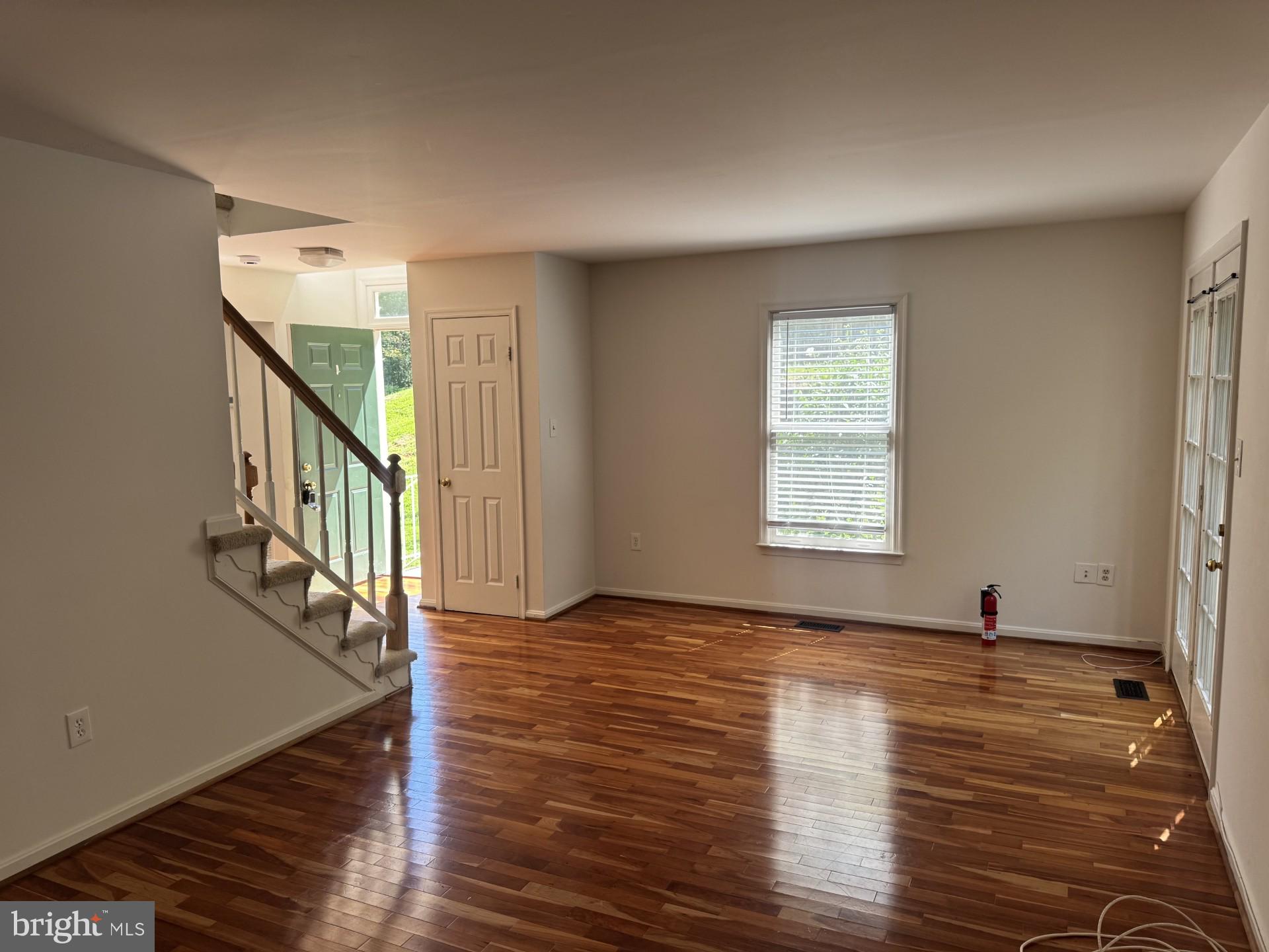 7261 Olde Lantern Way Springfield, VA 22152 - Photo 9 of 27 Gallery Image 9