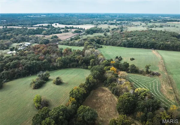 $449,999 | 23800 Foxtrot Lane, Kirksville, MO 63501