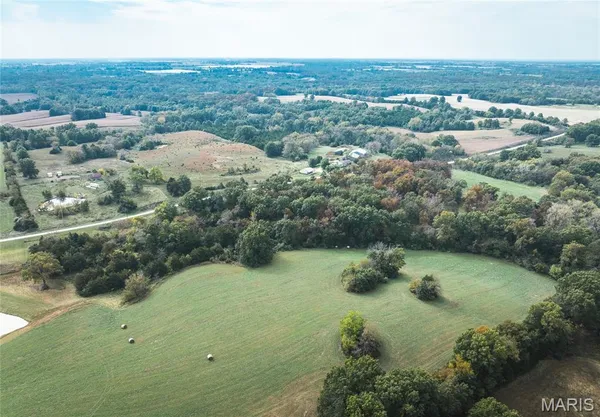 $449,999 | 23800 Foxtrot Lane, Kirksville, MO 63501