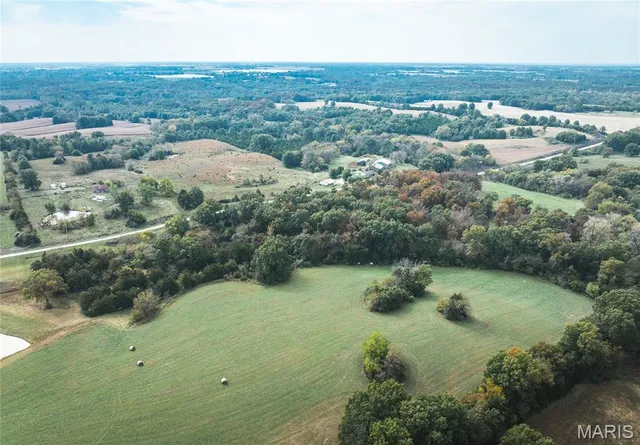 $475,000 | 23800 Foxtrot Lane, Kirksville, MO 63501