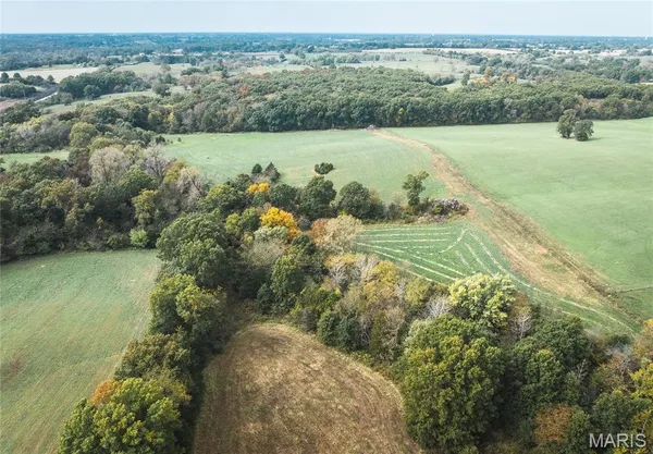 $449,999 | 23800 Foxtrot Lane, Kirksville, MO 63501