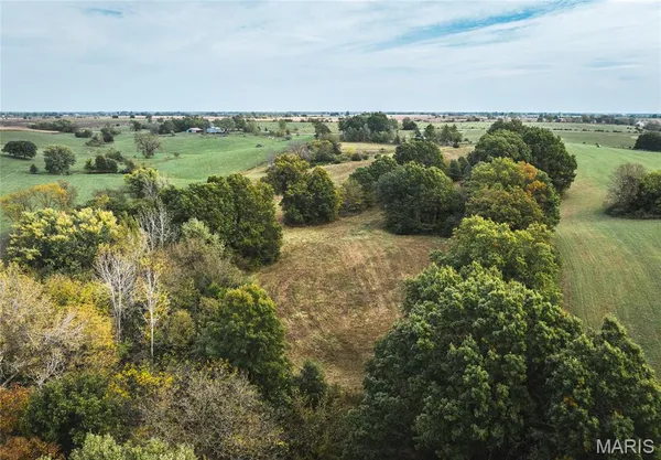 $449,999 | 23800 Foxtrot Lane, Kirksville, MO 63501