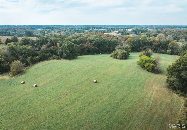 $475,000 | 23800 Foxtrot Lane, Kirksville, MO 63501