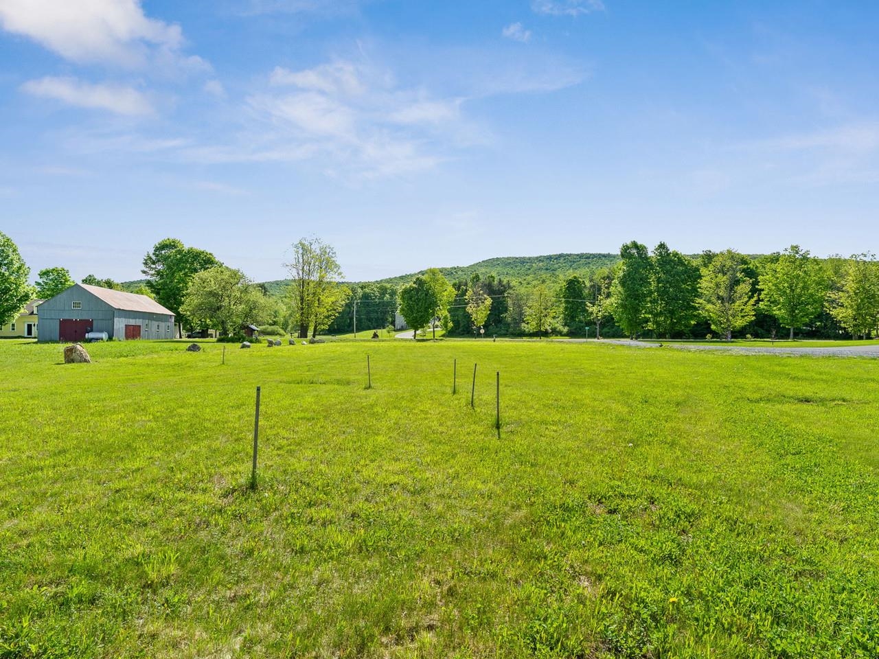 26 Corys Lane Jericho, VT 05465 - Photo 7 of 28