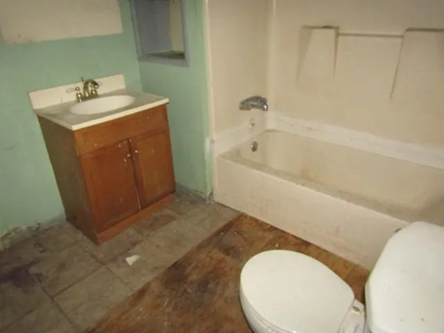 $37,000 | 1817 4th Avenue, Beaver Falls, PA 15010