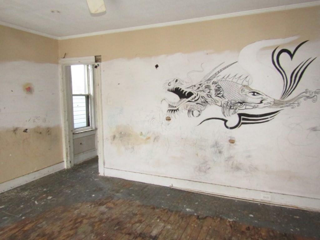 1817 4th Avenue Beaver Falls, PA 15010 - Photo 21 of 33 a view of a painting on the wall