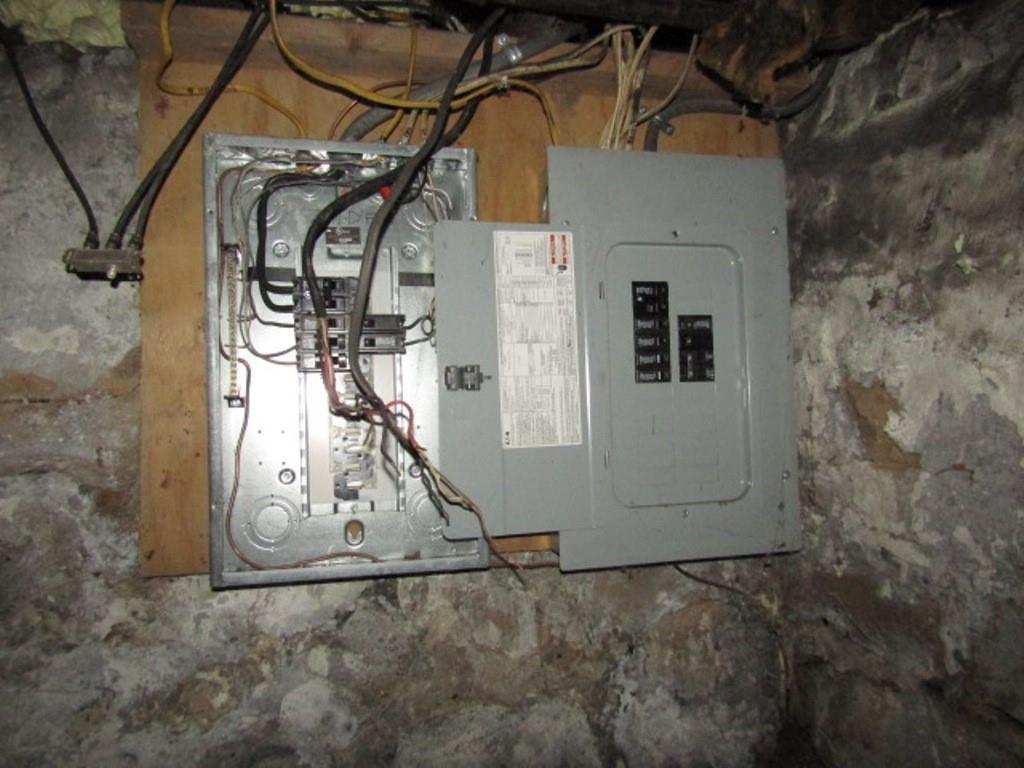 1817 4th Avenue Beaver Falls, PA 15010 - Photo 32 of 33