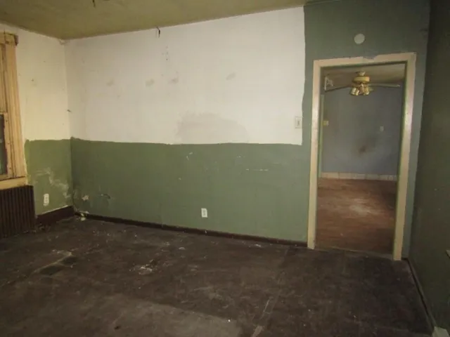 $37,000 | 1817 4th Avenue, Beaver Falls, PA 15010