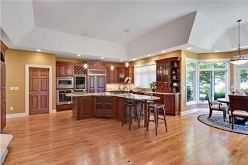 7N165 Lancaster Road St. Charles, IL 60175 - Photo 11 of 45