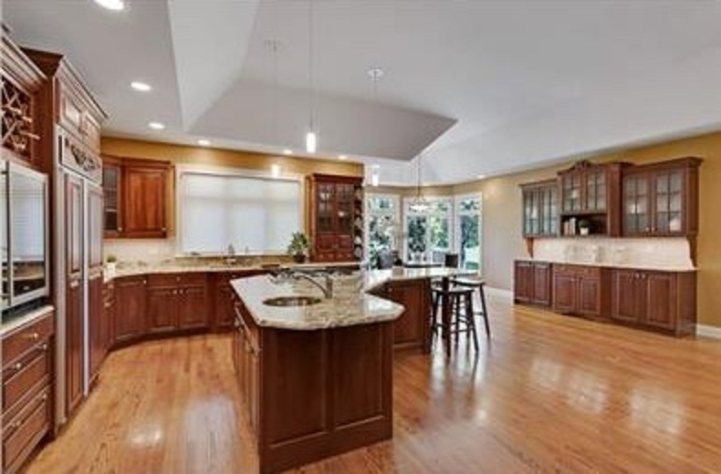 7N165 Lancaster Road St. Charles, IL 60175 - Photo 13 of 45