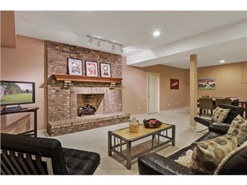 7N165 Lancaster Road St. Charles, IL 60175 - Photo 32 of 45