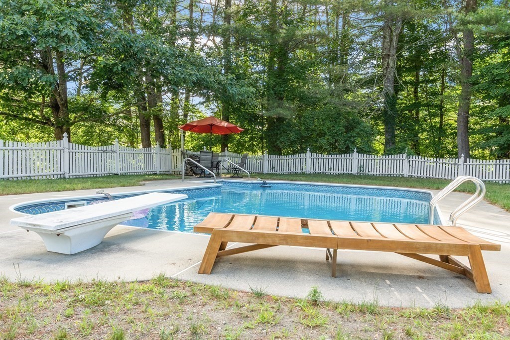 167 Beaman Road Sterling, MA 01564 - Photo 18 of 20