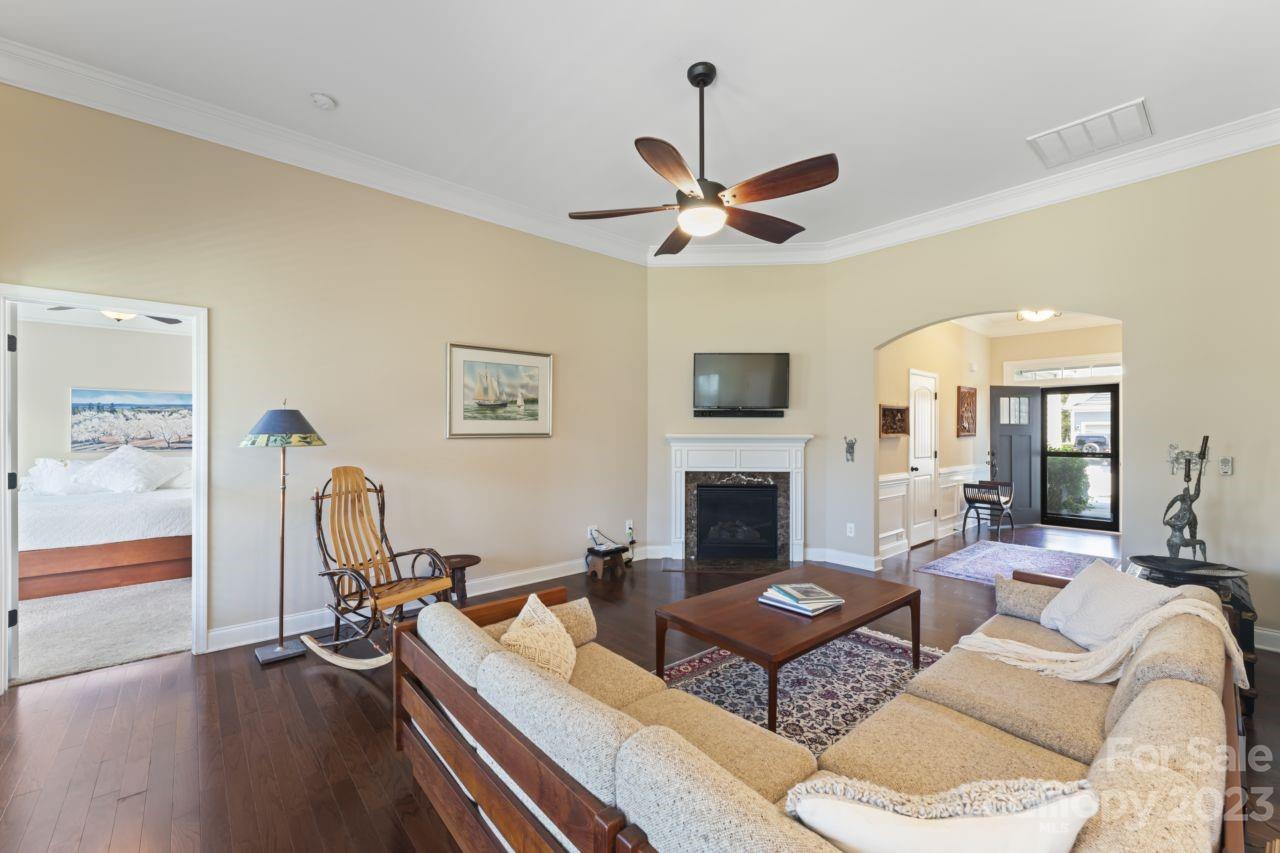 1396 Tupelo Road Clover, SC 29710 - Photo 8 of 39 Gallery Image 8