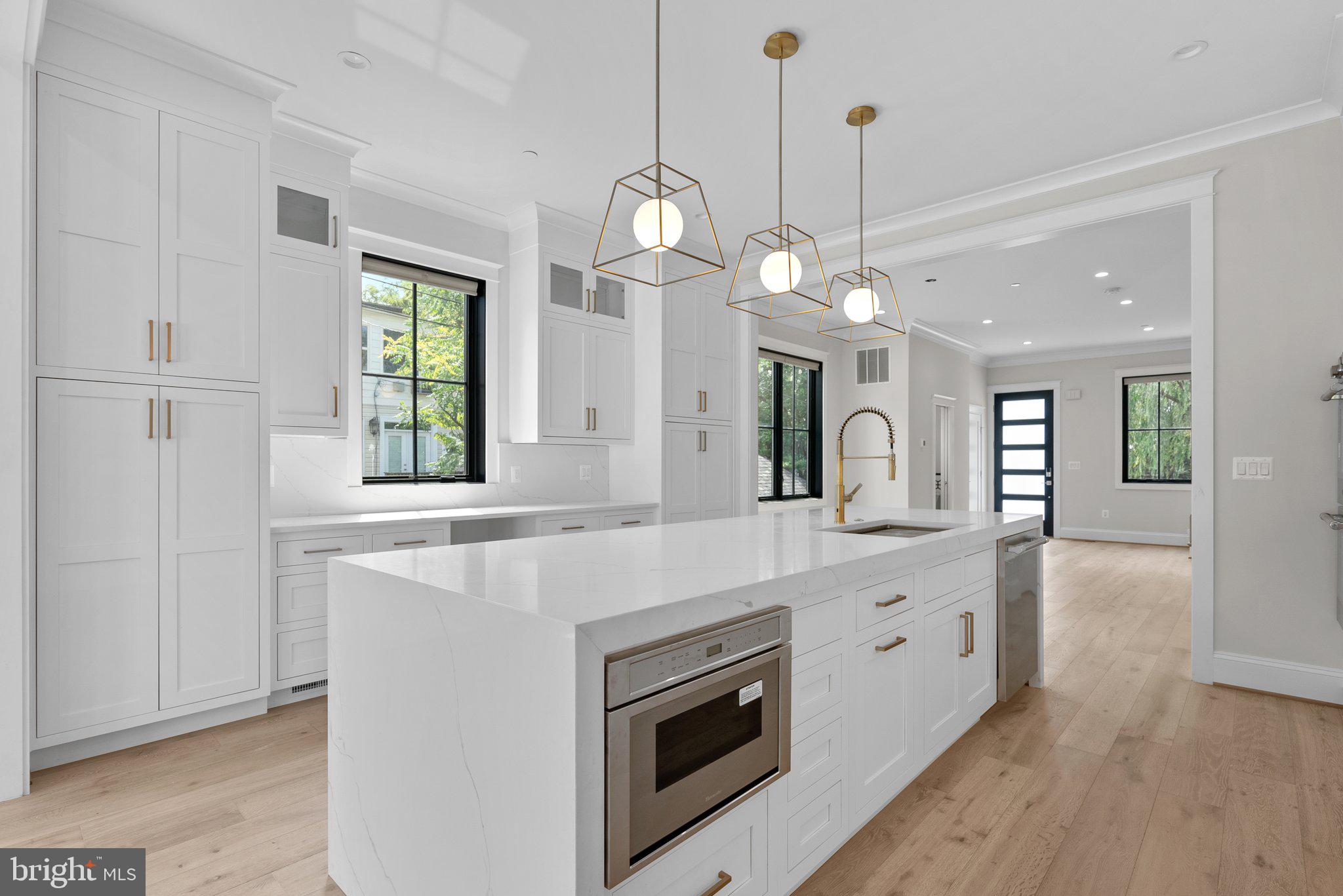 3713 R Street Northwest Washington, DC 20007 - Photo 15 of 48 Kitchen