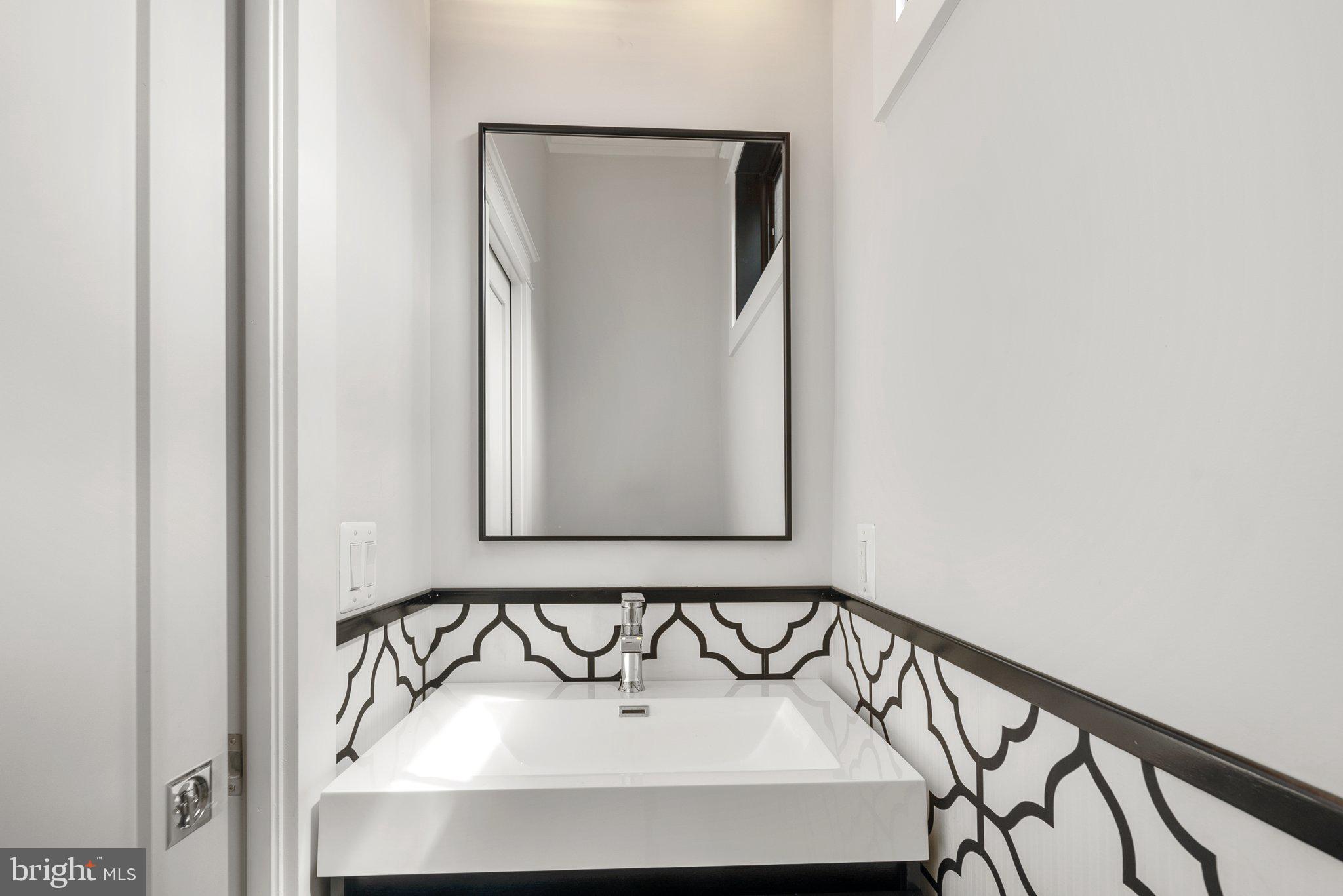 3713 R Street Northwest Washington, DC 20007 - Photo 17 of 48 Main Level Powder Room