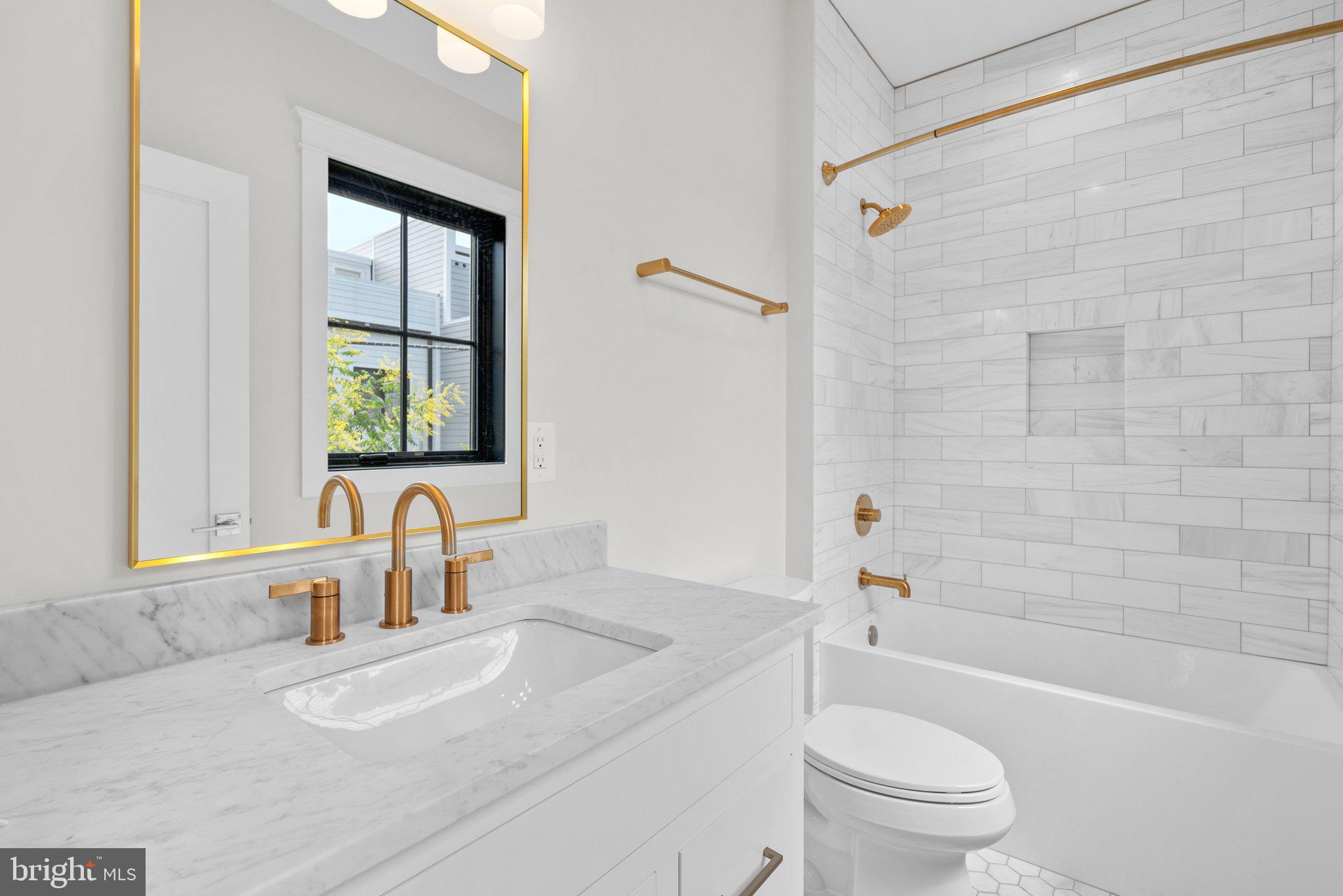 3713 R Street Northwest Washington, DC 20007 - Photo 34 of 48 4th Full Bathroom