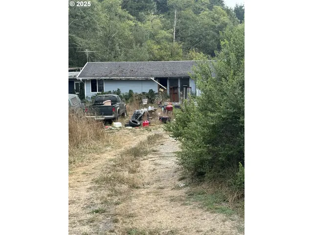 $129,000 | 33155 Cedar Valley Drive, Gold Beach, OR 97444