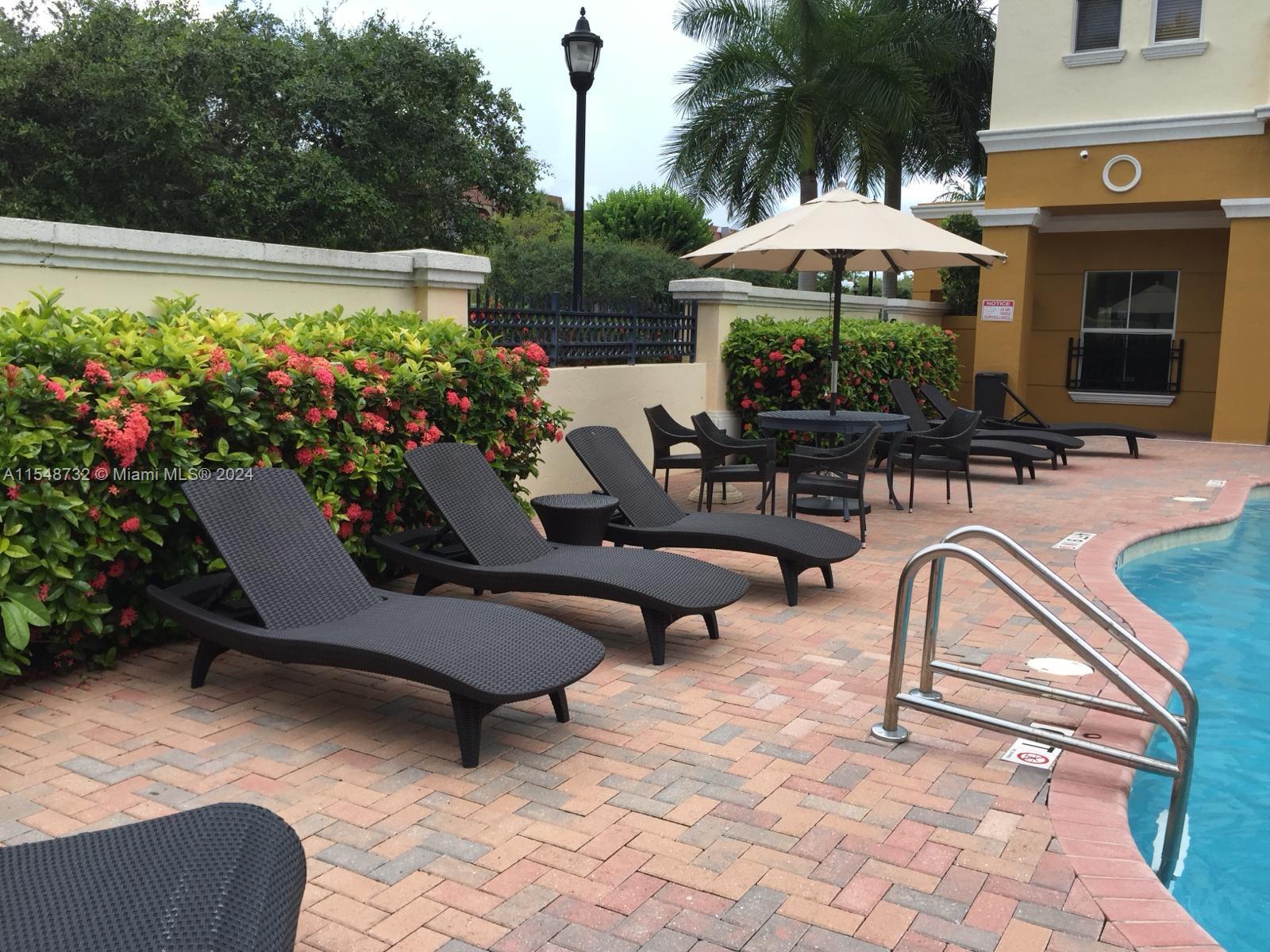 Kendall Miami, FL 33176 - Photo 4 of 15 a view of a backyard with sitting area and furniture