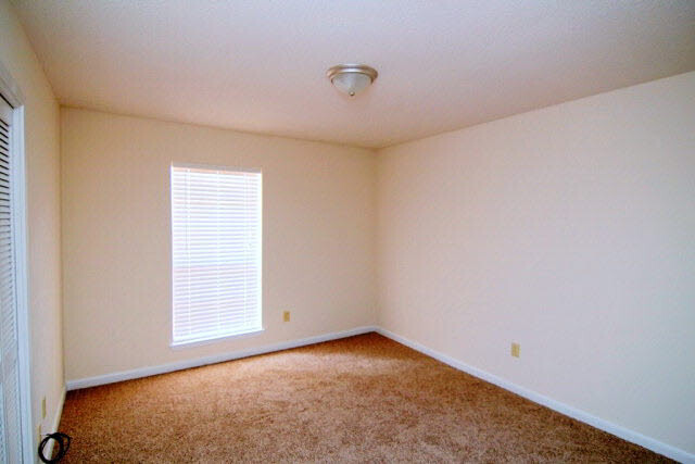 3384 Lacoste Road Mobile, AL 36618 - Photo 16 of 21 Room 2 - 12 x 10