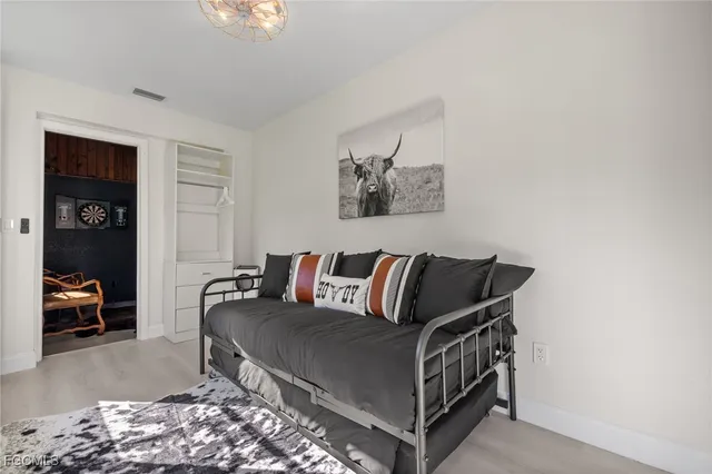 $899,000 | 17780 Caloosa Road, Alva, FL 33920