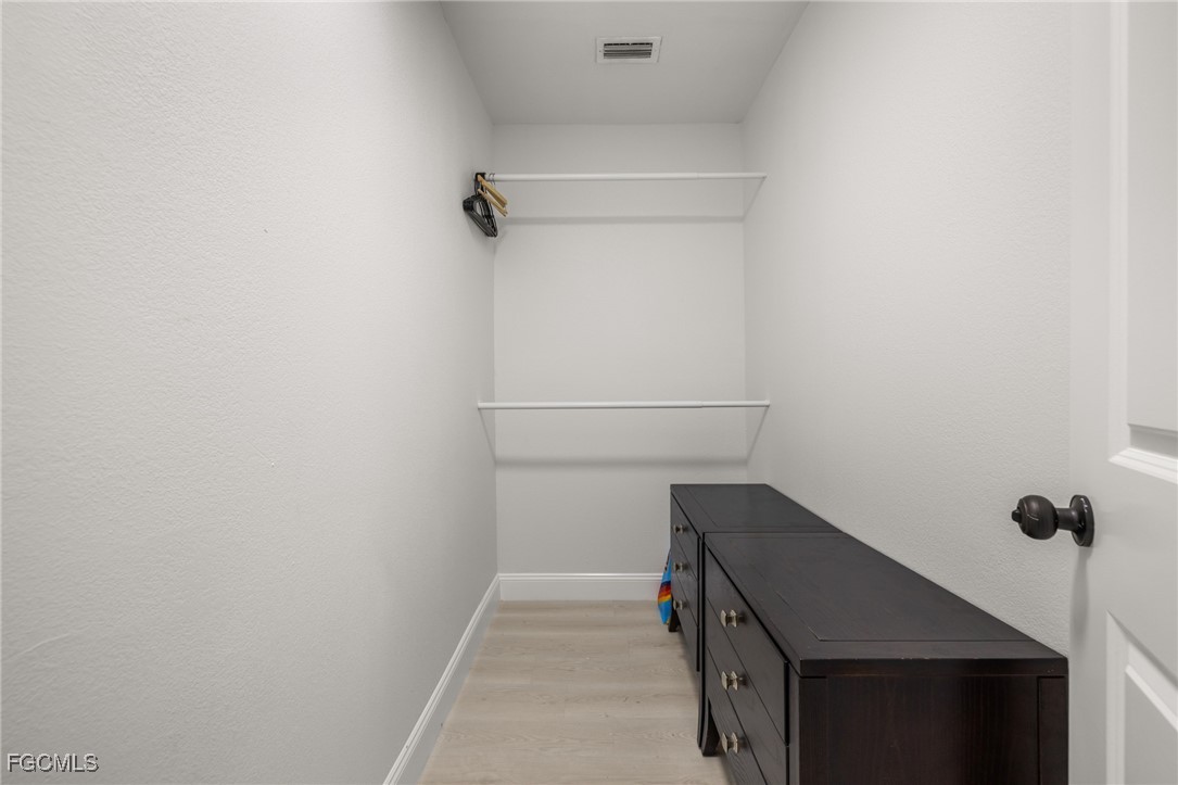 17780 Caloosa Road Alva, FL 33920 - Photo 18 of 50