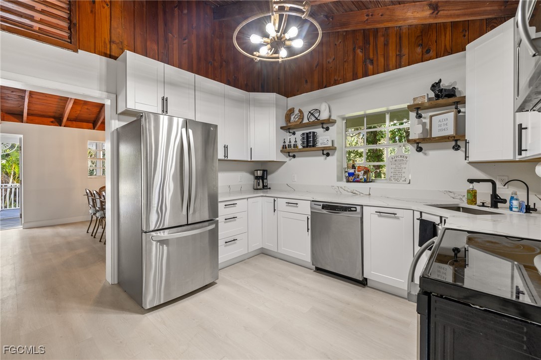 17780 Caloosa Road Alva, FL 33920 - Photo 19 of 50