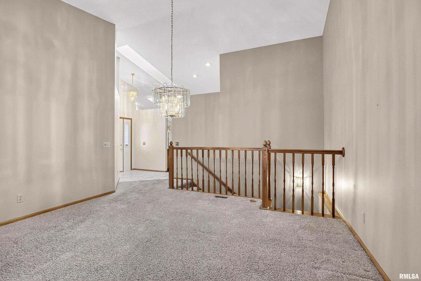 3988 Partridge Circle Bettendorf, IA 52722 - Photo 12 of 42 a view of a hallway with entryway