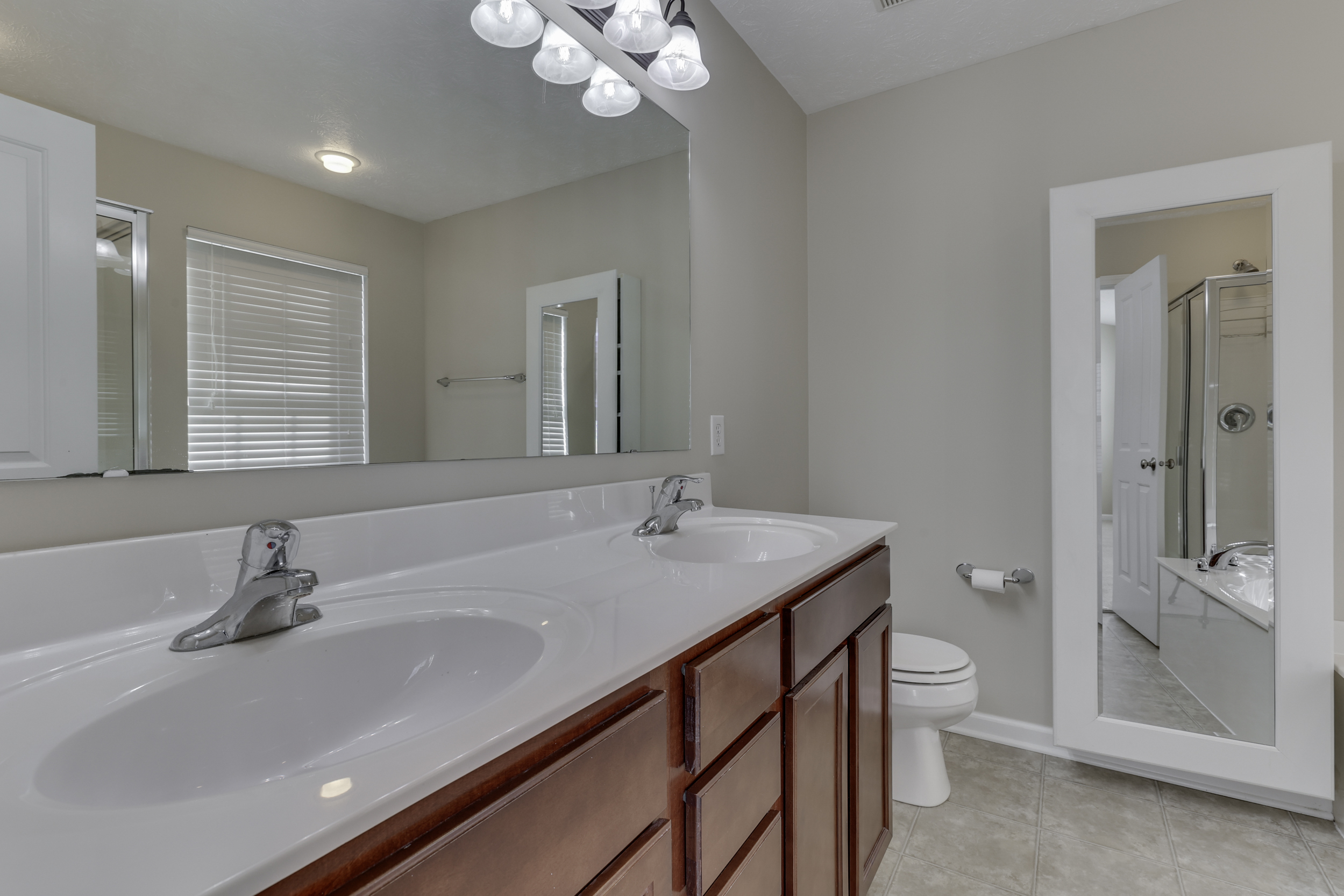 9047 Rider Drive Fishers, IN 46038 - Photo 10 of 18 Gallery Image 10