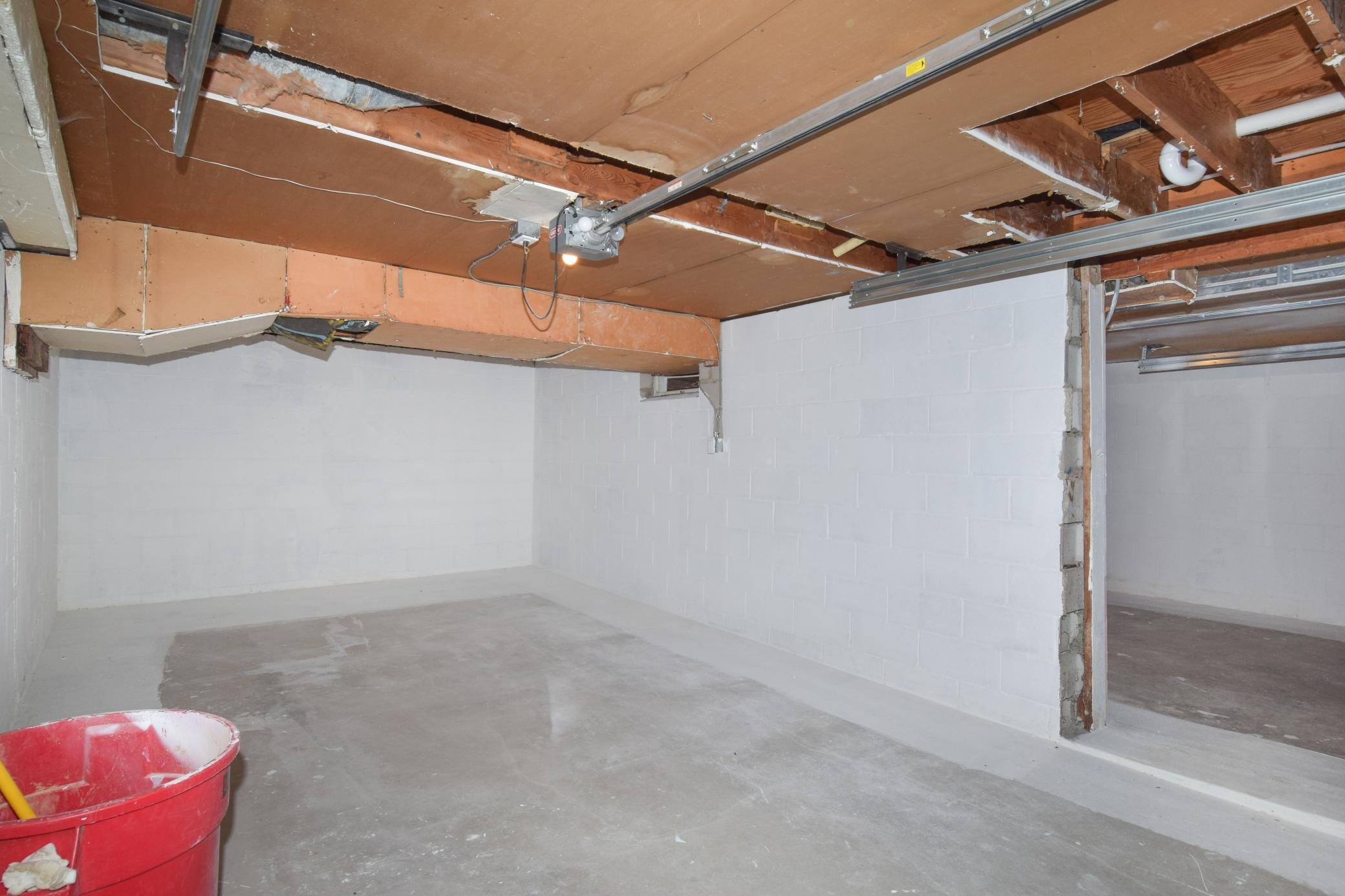 7216 33rd Avenue North Crystal, MN 55427 - Photo 30 of 37