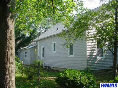 604 West Jefferson Street Decatur, IN 46733 - Photo 2 of 14