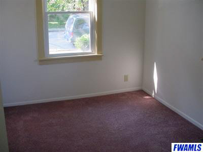 604 West Jefferson Street Decatur, IN 46733 - Photo 12 of 14