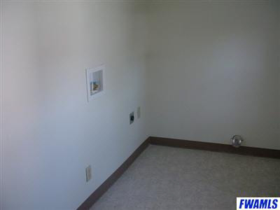 604 West Jefferson Street Decatur, IN 46733 - Photo 10 of 14