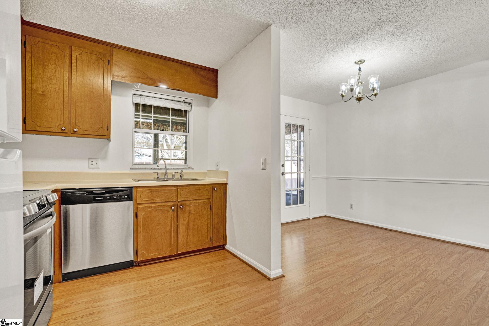 97 Jamestowne Way, Unit 90 Taylors, SC 29687 - Photo 8 of 25