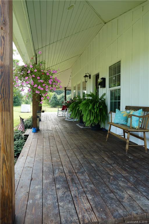 796 Johnson Road Columbus, NC 28722 - Photo 7 of 42