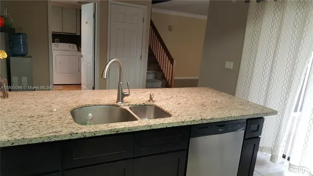 a close view of sink and tap