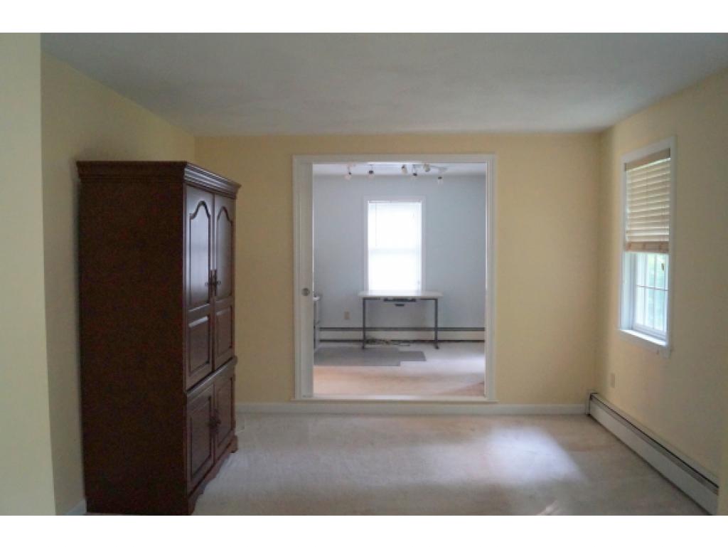 26 Farmer Road Windham, NH 03087 - Photo 13 of 27