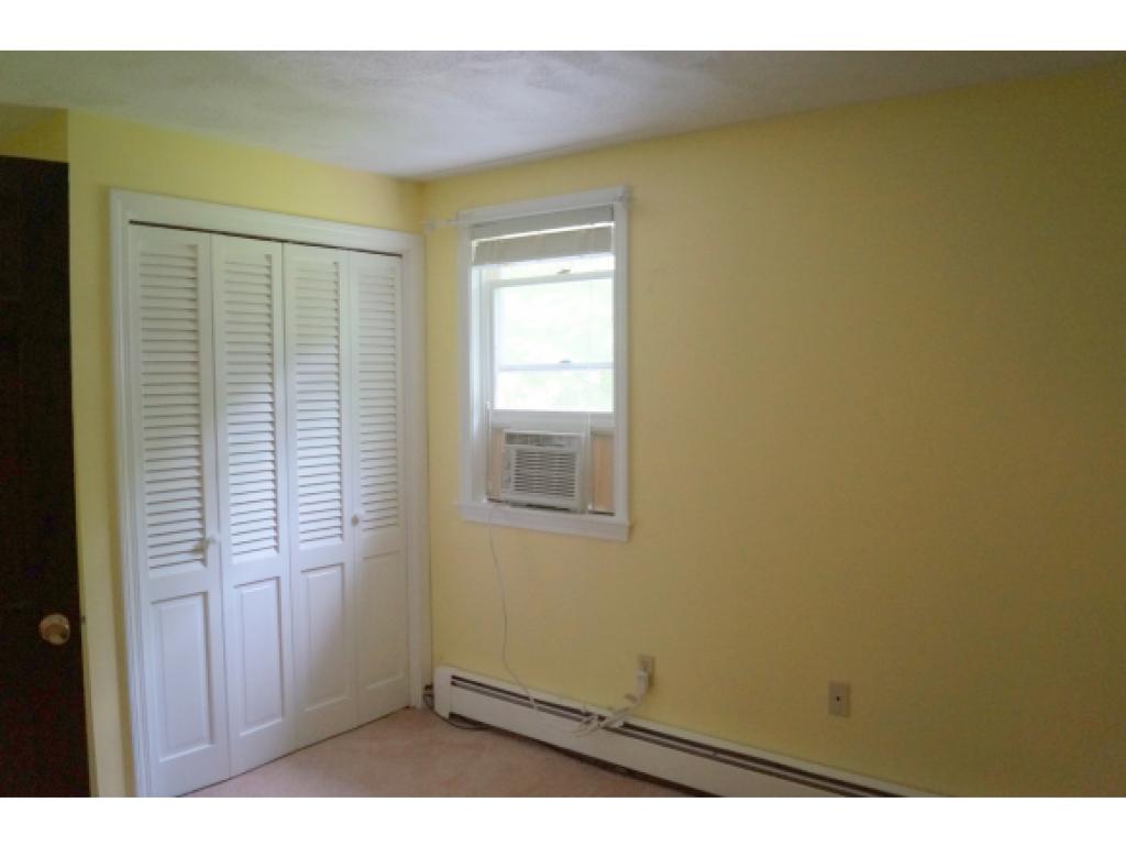26 Farmer Road Windham, NH 03087 - Photo 18 of 27