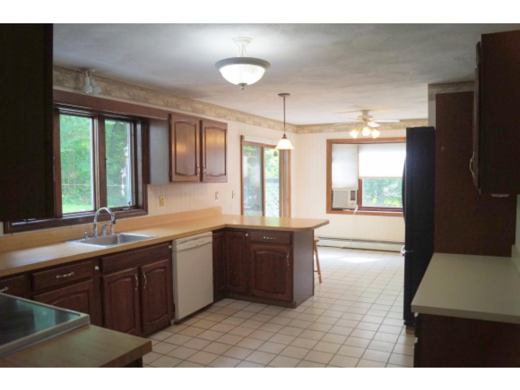 26 Farmer Road Windham, NH 03087 - Photo 6 of 27