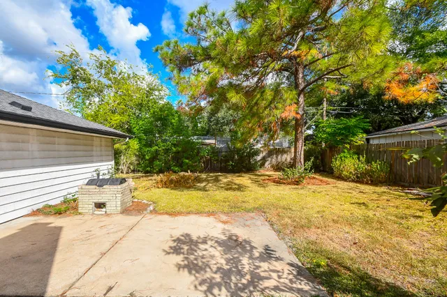 $325,000 | 8218 Hazen Street, Houston, TX 77036