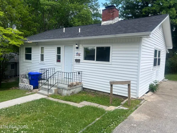 $277,000 | 105 Porter Road, Oak Ridge, TN 37830