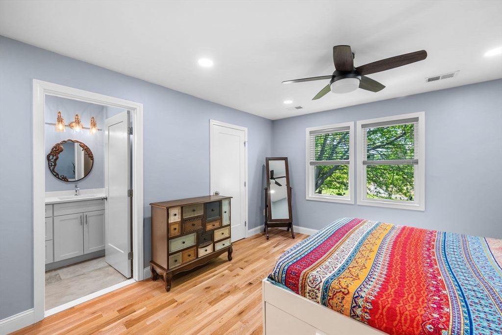 72 Manchester Street, Unit 72 Lowell, MA 01852 - Photo 17 of 41