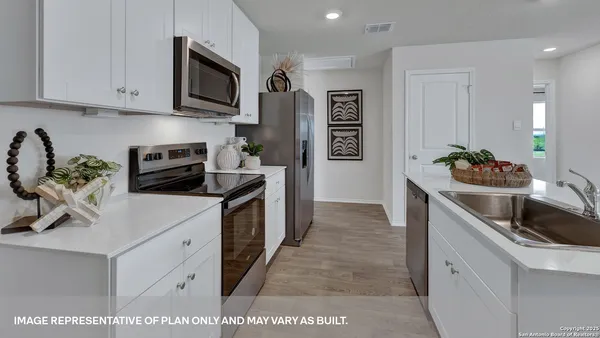$280,525 | 1038 Bold Run, Seguin, TX 78155