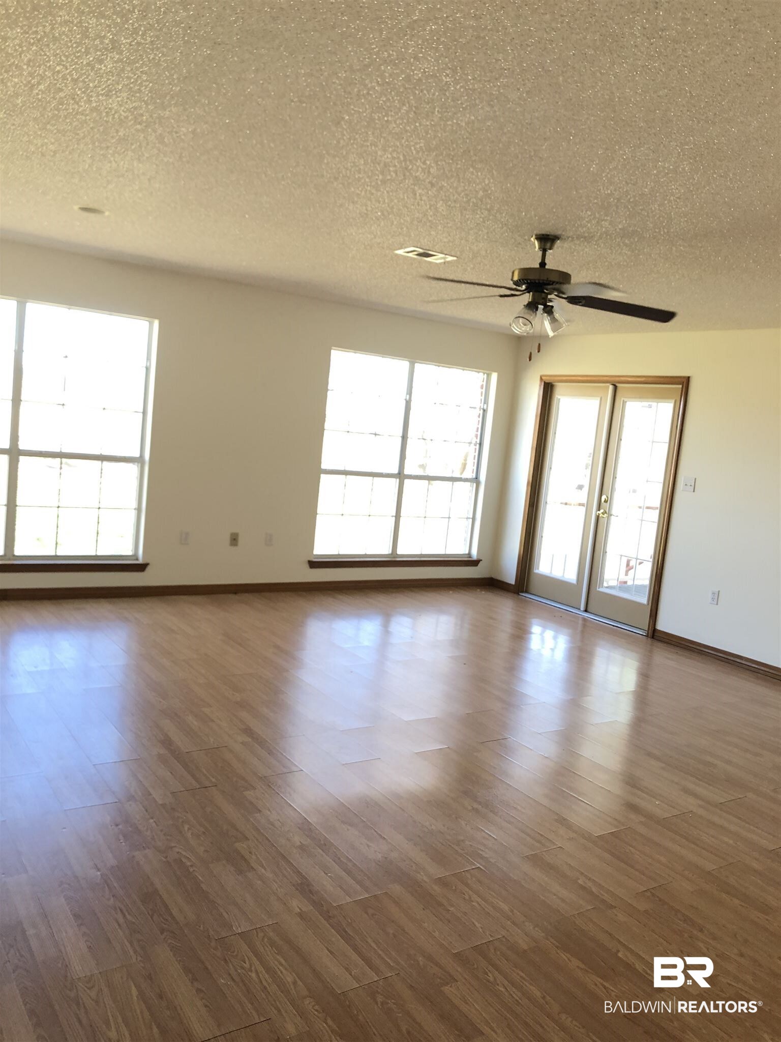 16677 Thompson Road Loxley, AL 36551 - Photo 19 of 31 Living Room