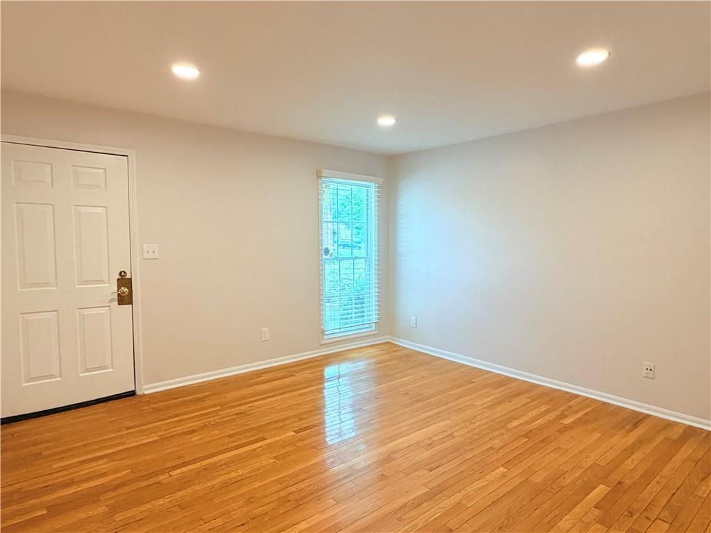 1166 Booth Road Southwest, Unit 505 Marietta, GA 30008 - Photo 5 of 13