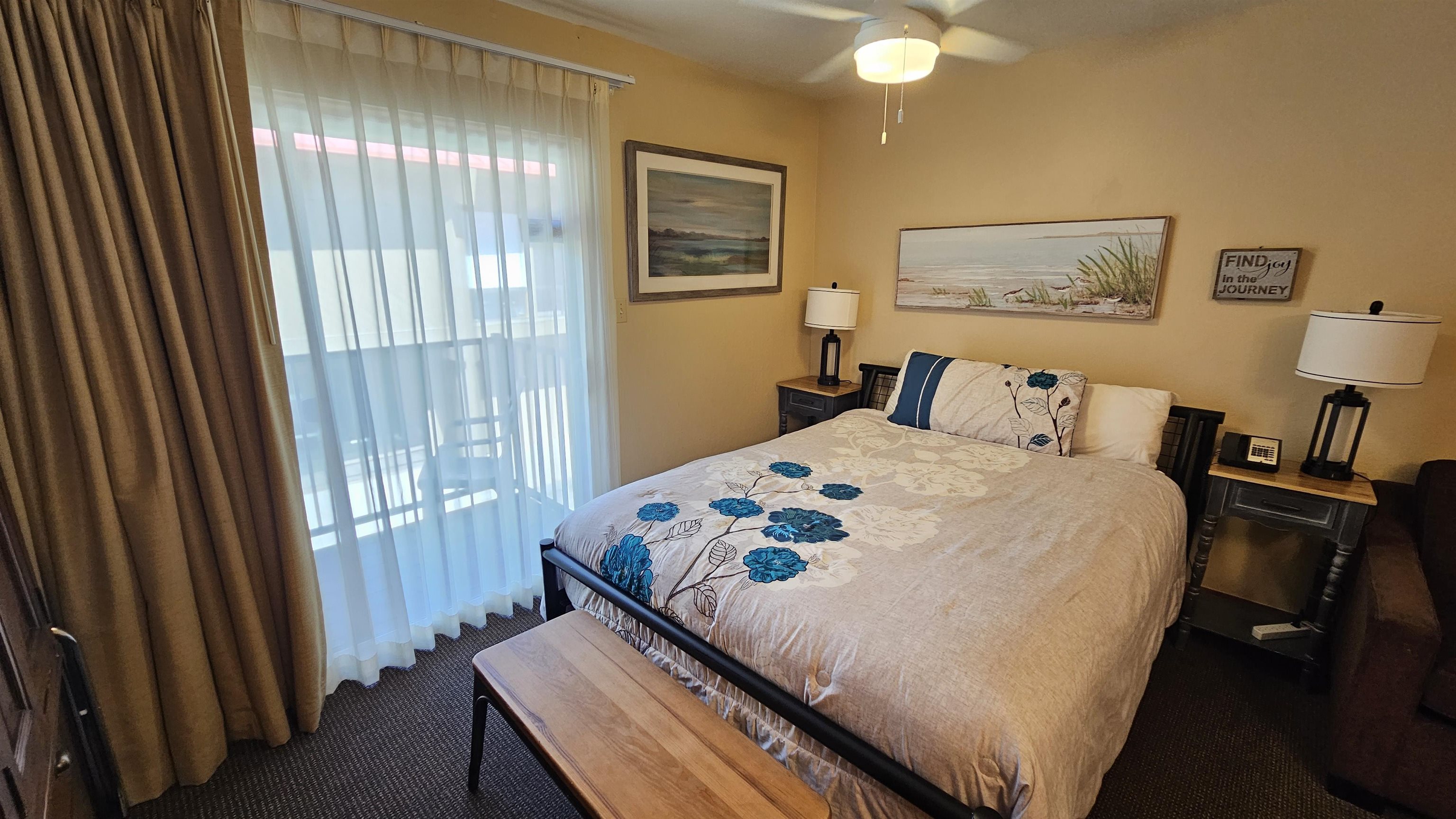 15775 Donner Pass Road, Unit 217 Truckee, CA 96161 - Photo 6 of 17 Gallery Image 6