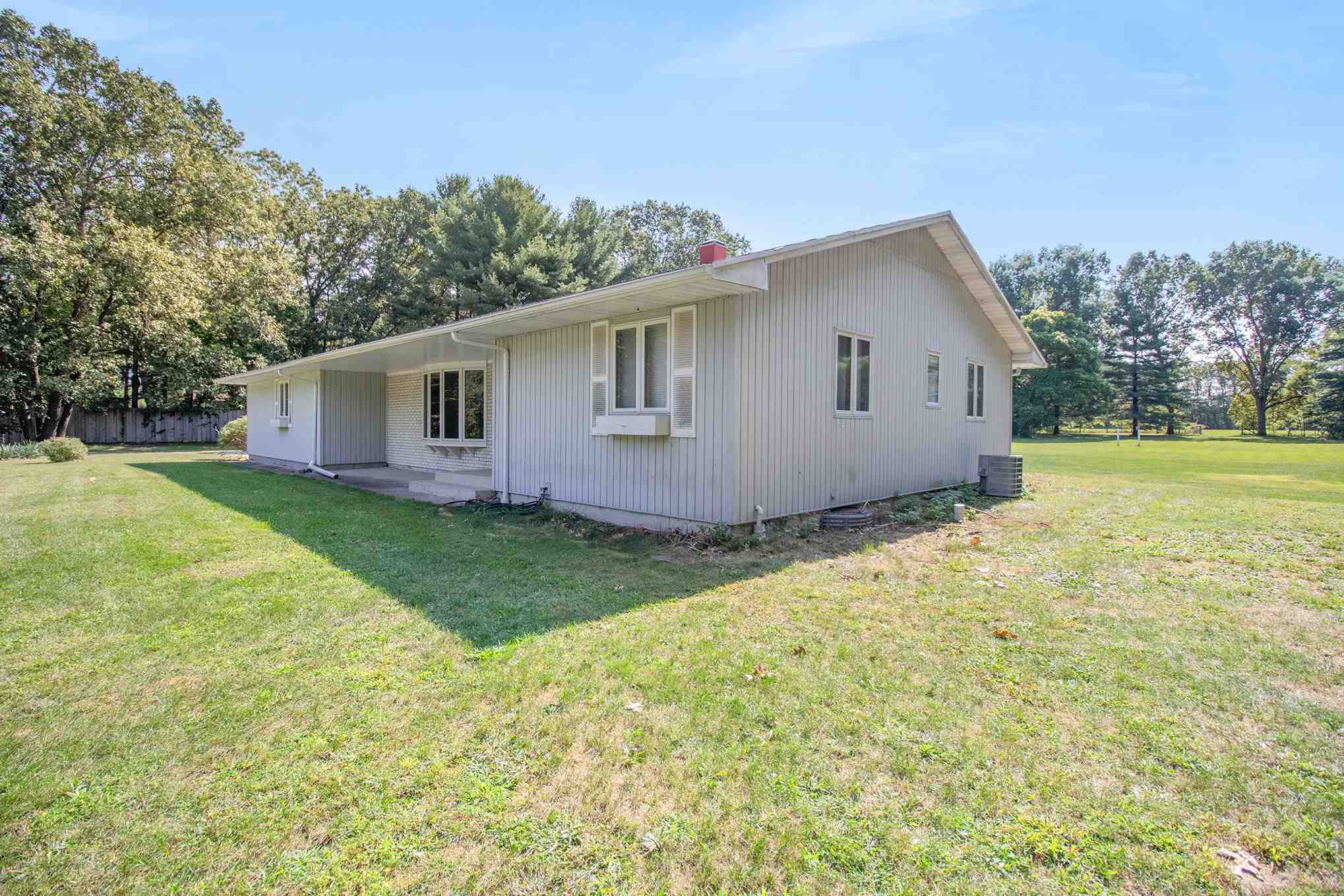10600 Anderson Road Granger, IN 46530 - Photo 23 of 34 Gallery Image 23