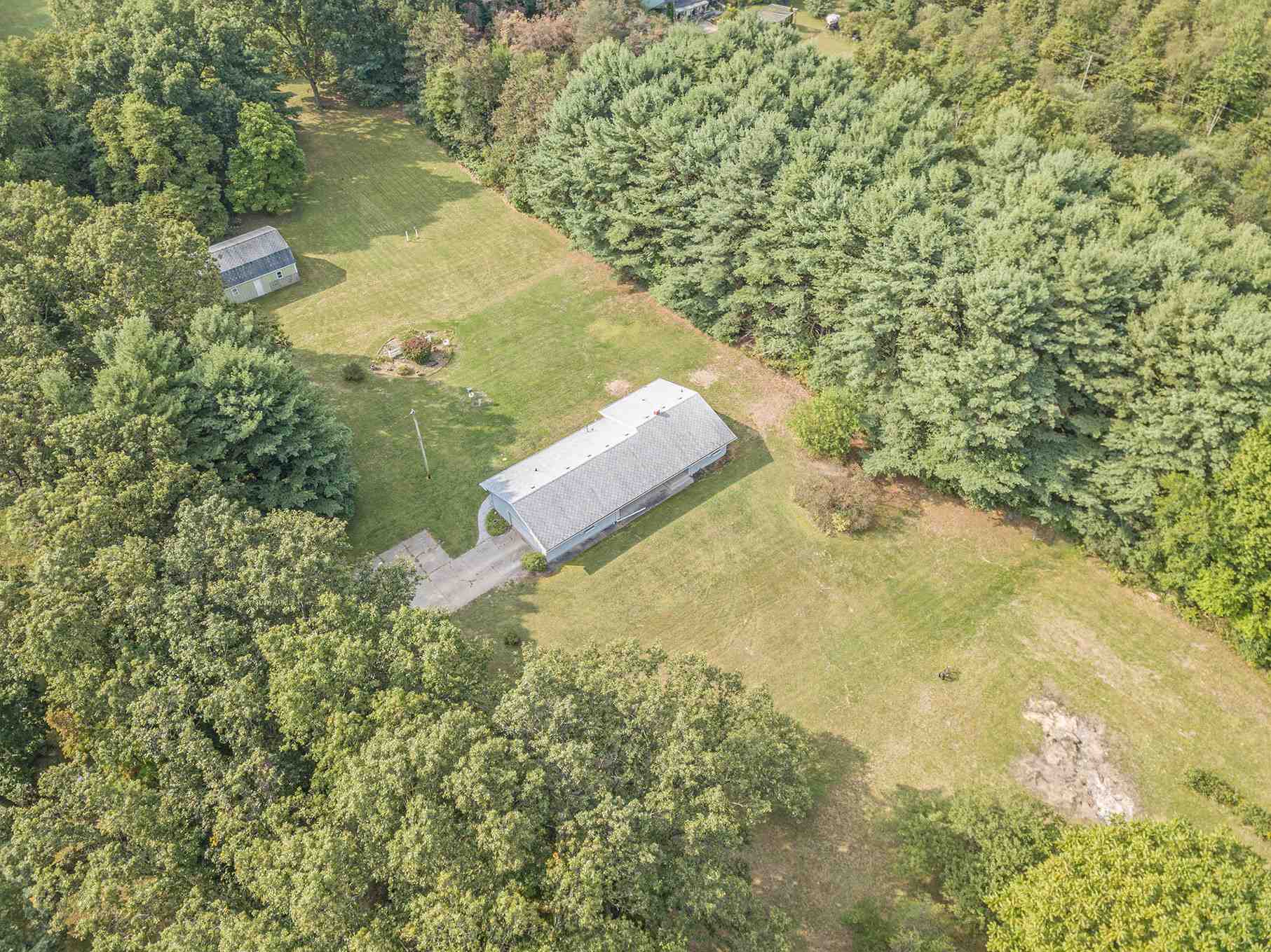 10600 Anderson Road Granger, IN 46530 - Photo 31 of 34 Gallery Image 31