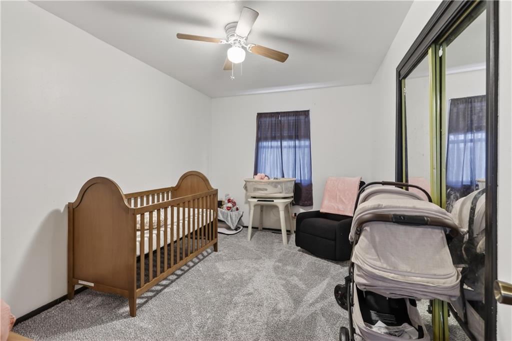 521 Sunset Circle Columbus, KS 66725 - Photo 13 of 26