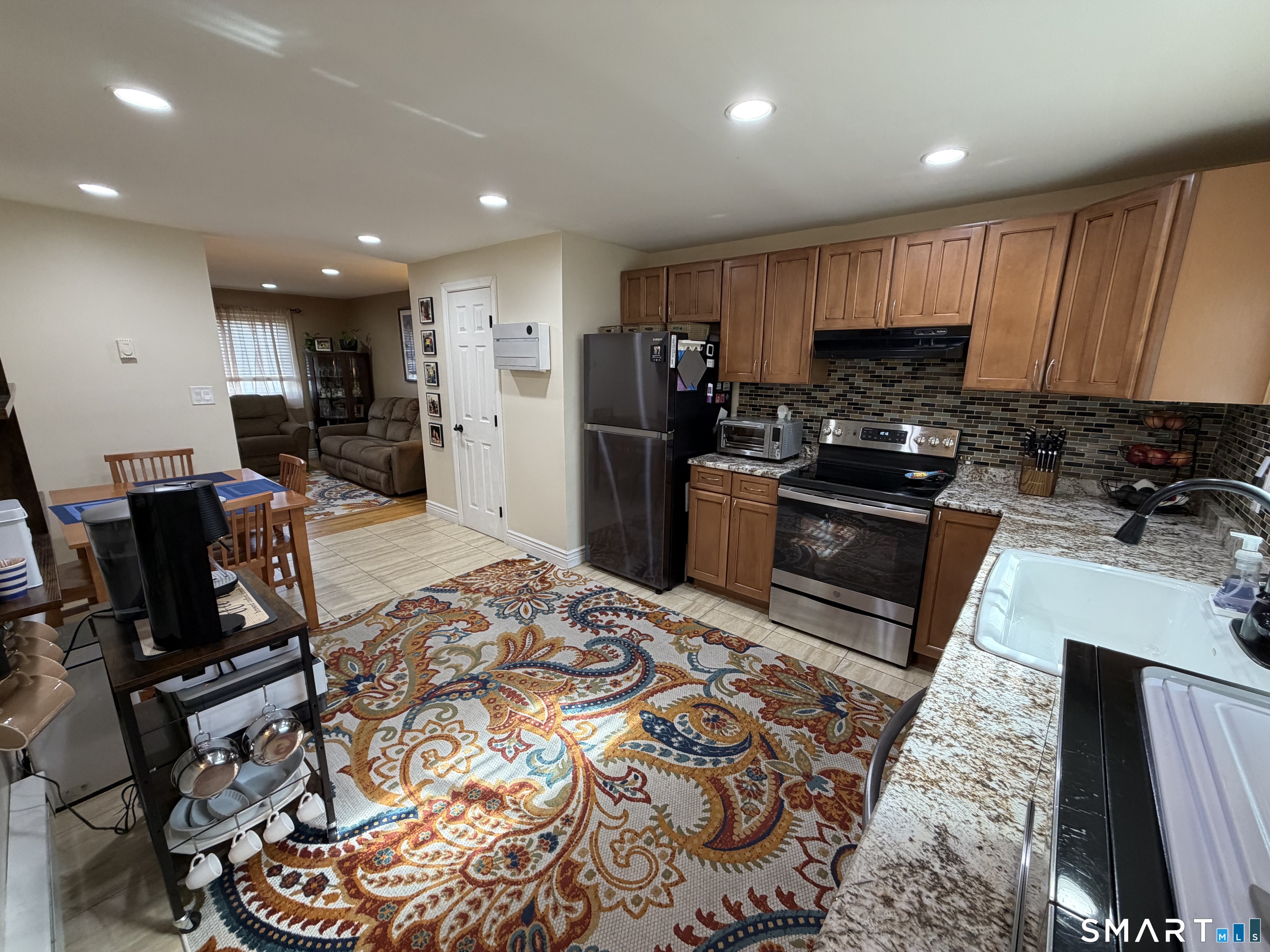 461 Spring Street, Unit 9G Naugatuck, CT 06770 - Photo 4 of 21