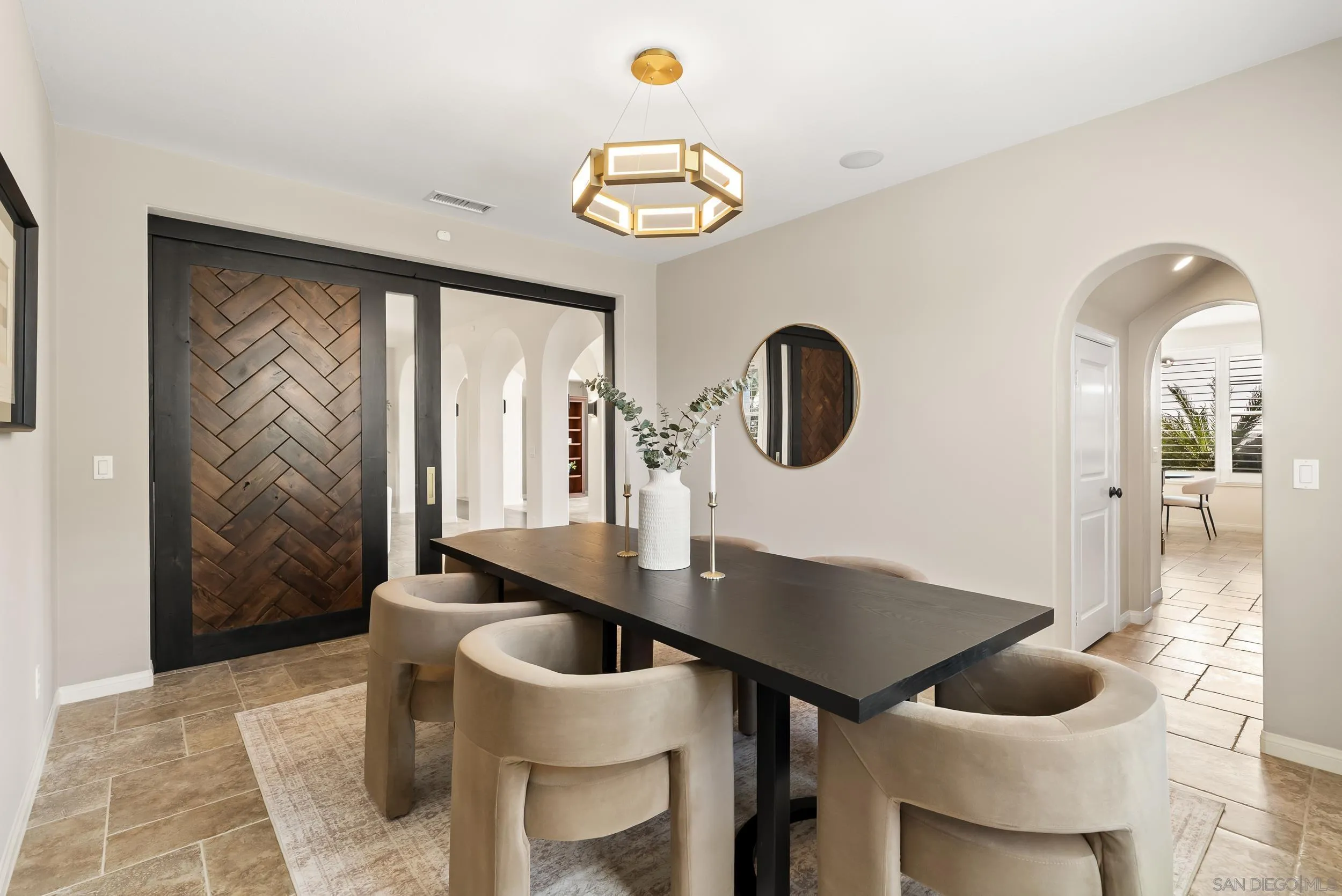7663 Circulo Sequoia Carlsbad, CA 92009 - Photo 7 of 34